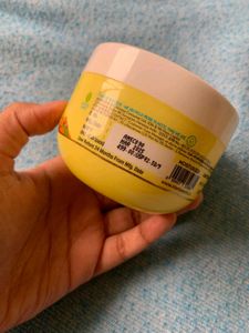 MAMAEARTH VIT C DAILY GLOW MOISTURIZER,200G