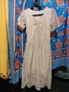 Elegant Lace Midi Dress