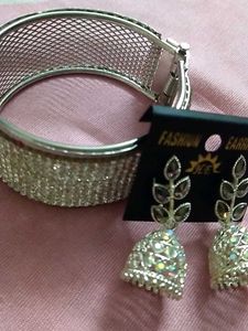 Earrings &amp; Bangle Set