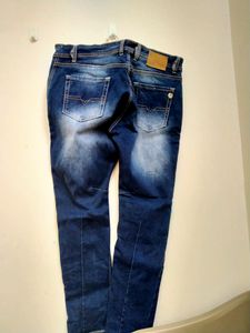 Dark Blue Boy&#39;s Ragged Jean