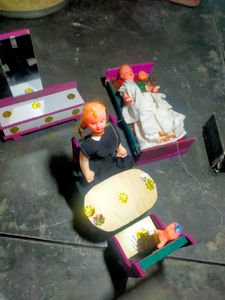 |•Doll Furniture Set. •|