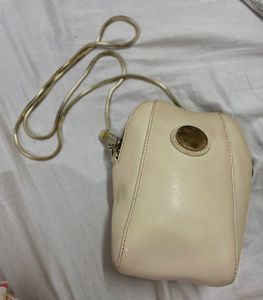Sling Bag With Snake Chain