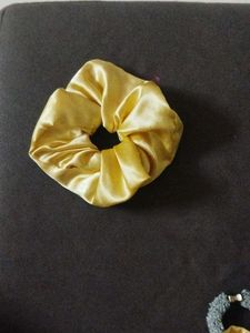 Cute Scrunchie Set of 5