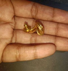 18crt gold hoops earrings