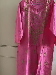 Pink Embroidered Kurta chikankari