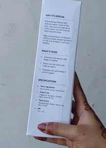 Minimalist Niacinamide 05% Body Lotion