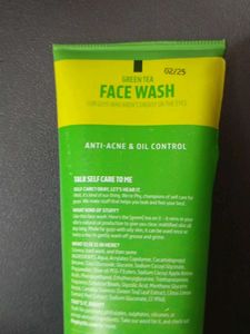 PHY men face wash
