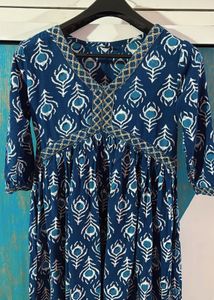 Nyra Cut Kurta Set