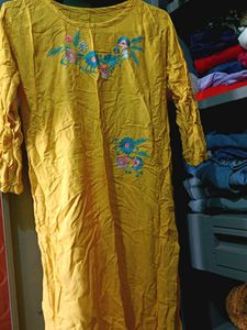Kurta With Embroidery