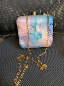 Elegant Clutch with Chain