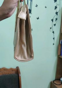 Beautiful Hand Bag