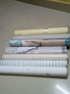 20 Piece Wallpaper Very Good Condition