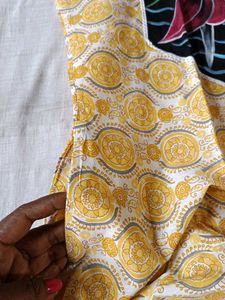 New Cotton Kurti Very nice Les Border Hand printin