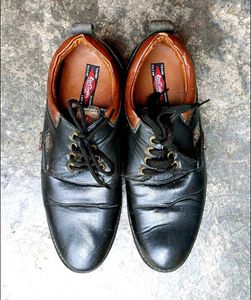 Formal Shoe