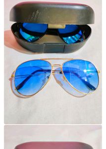 Stylish &amp; Cool 2 Sunglasses &amp; Get Small Gift