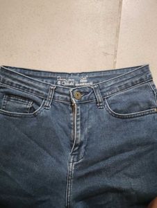 Bootcut Jeans with Slit