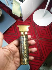 Stylish Beard Trimmer - Brass Metallic Look