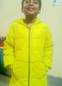 Very Beautiful, Superb Quality Puffed Jacket.