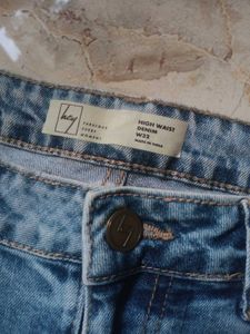 Ripped Cropped Baggy Jeans