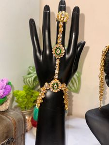 Green Kundan Bridal Set