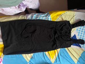 Chic Black Cutout Bodycon Dress