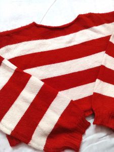 DROP PRICE SALE🎉 Red And White Cute Cardigan 🍒