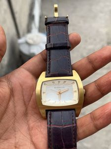 Giordino Beautiful Square Watch