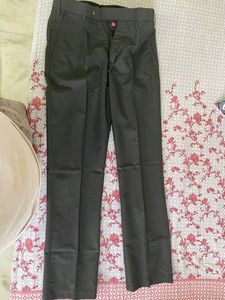 Raymonds Corporate Style Formal Pants For Men