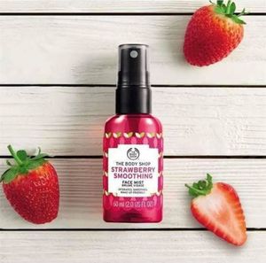 The Body Shop Strawberry Smoothing Face Mist