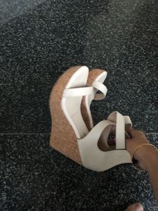 Marcloire Wedges