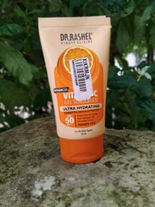 Dr. Rasheel Vit C Sunscreen