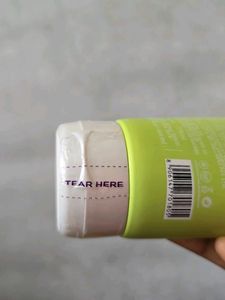 Dot &amp; Key Face Wash