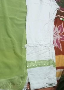Very Beautiful Embroidered Kaftan 3 Pcs Dress
