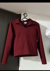 Women Maroon Collared Top