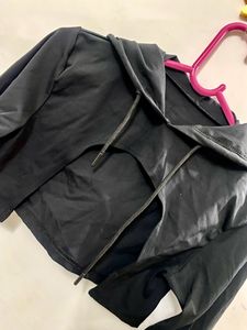 Cape Drop Shoulder Crop Top - Black