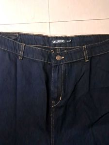 Wide Leg Cropped Jeans