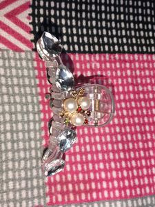 Pearl Embellished Hair Claw