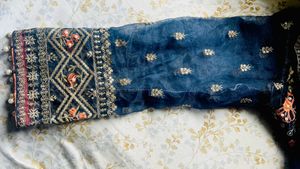 Stitiched Pakistani suit (Medium) with thread work