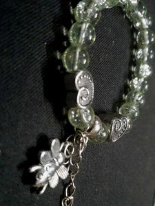 Charming Green Beaded Bracelet