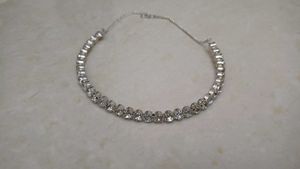 Sparkling Silver Choker Neckless