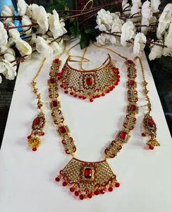 Red &amp; Gold Choker Set