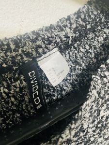 H&amp;M Crop Knit Sweater Acrylic Pullover