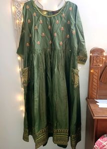 Srishti Partywear Women Anarkali Kurta XL