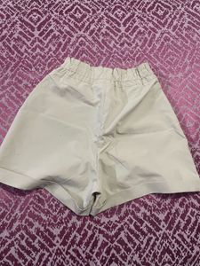 Paperbag Shorts Women