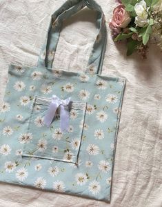 Sale💖Daisy Delight Tote Bag🌷