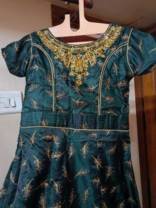 GOWN