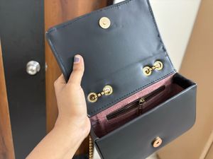 Sling+Shoulder Bag