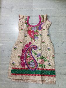 3 Kurtis Ka Combo Le Jao Paise Bachao