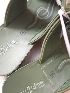 UNUSED NEW VKC SLIPPERS