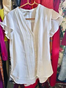Elegant White Flutter Sleeve Top